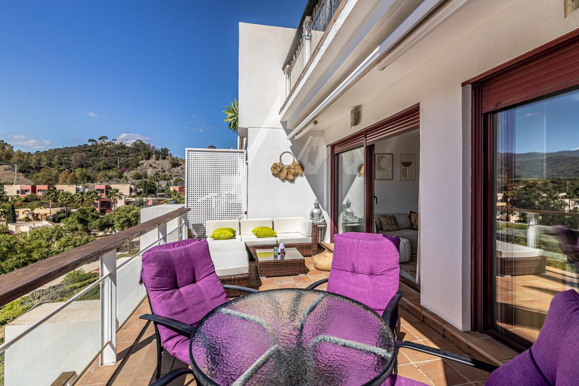 Apartment Rentitspain Charming Apartment: Parque Botanico & Country Club Estepona