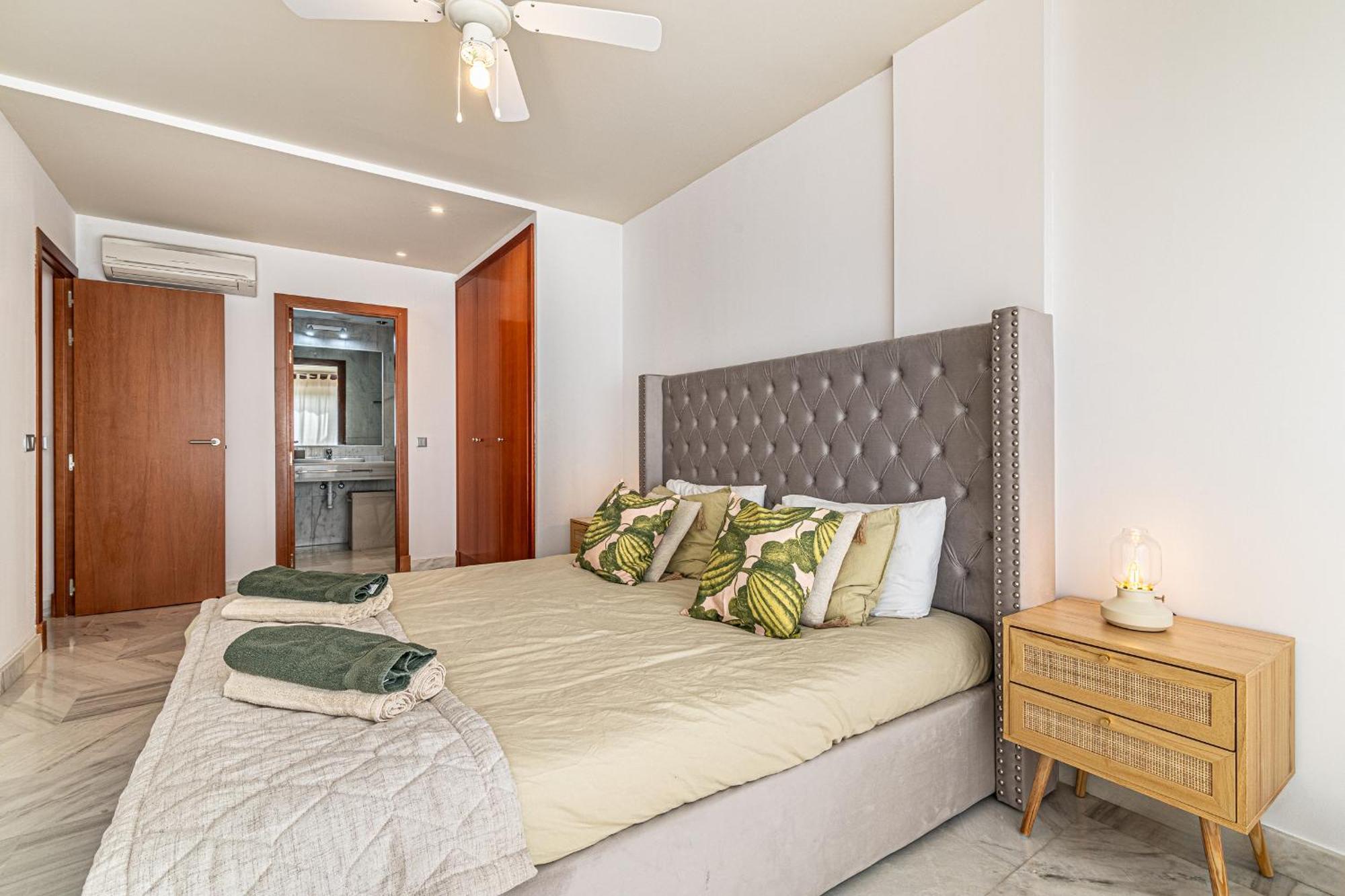 Rentitspain Charming Apartment: Parque Botanico & Country Club * Estepona